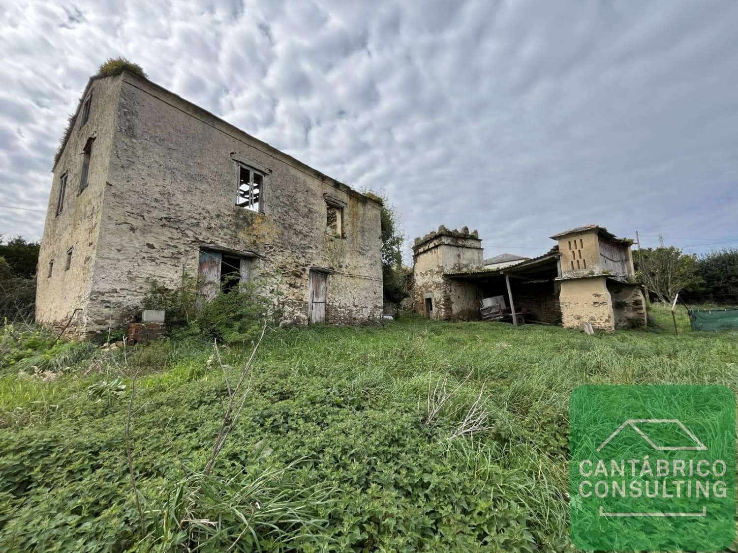 4 sovrum Hus till salu i Castropol - 80 000 € (Ref: 8956868)