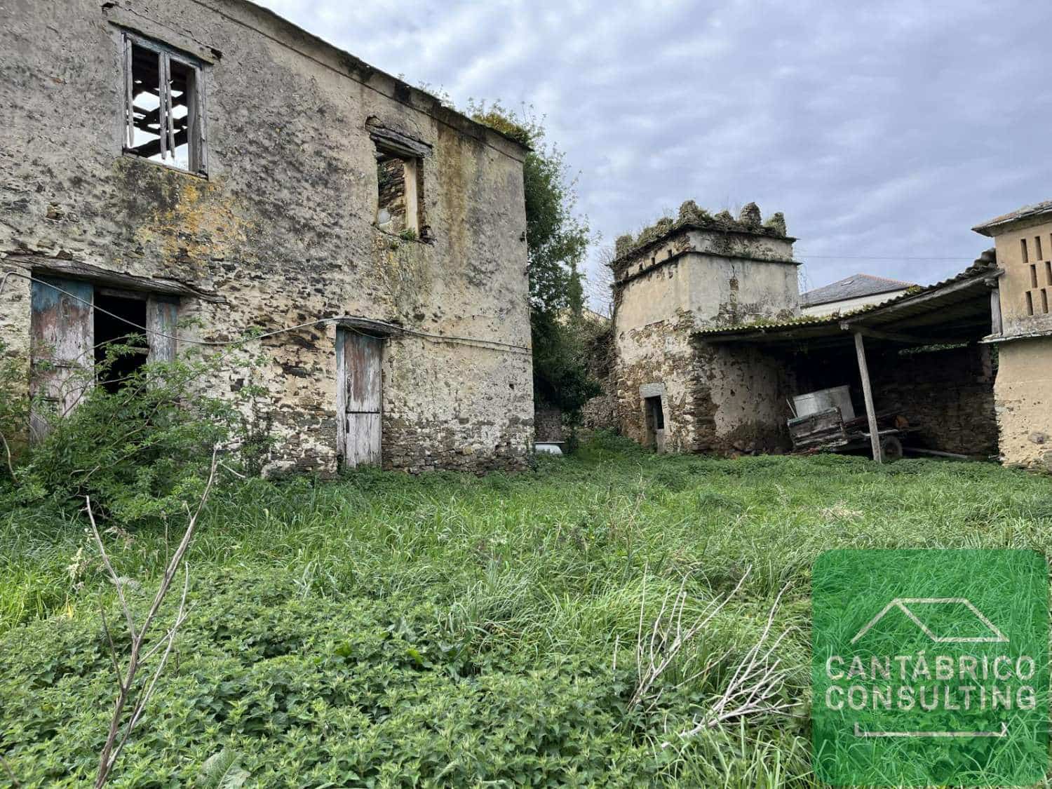 4 sovrum Hus till salu i Castropol - 80 000 € (Ref: 8956868)