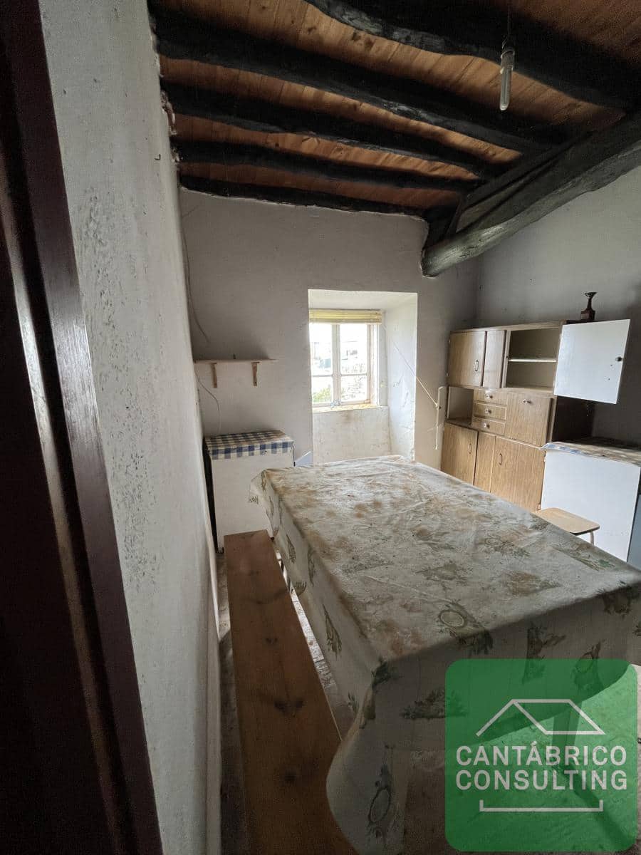 3 soveværelse Byhus til salg i Castropol med garage - € 160.000 (Ref: 8956869)