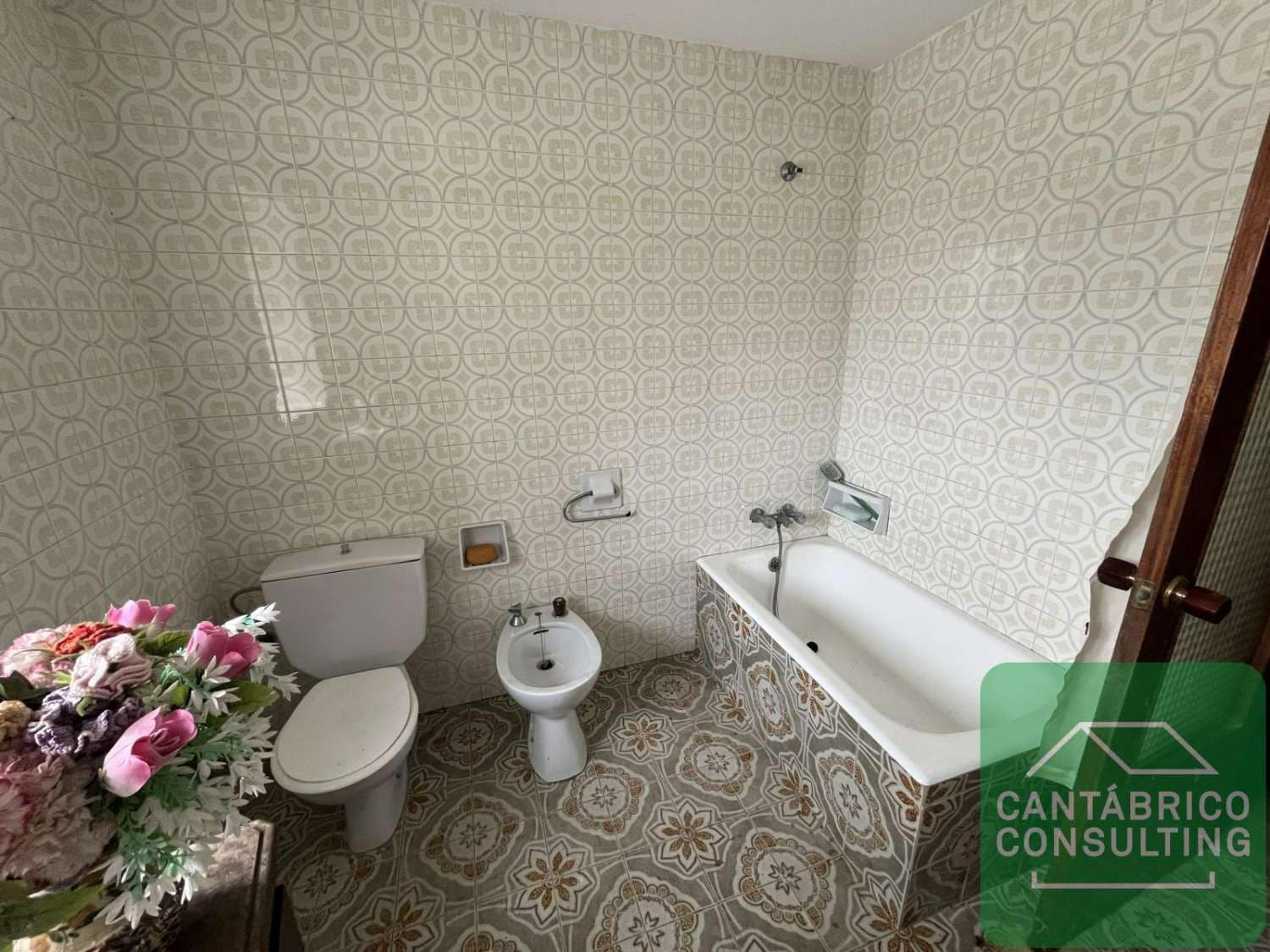 3 soveværelse Byhus til salg i Castropol med garage - € 160.000 (Ref: 8956869)