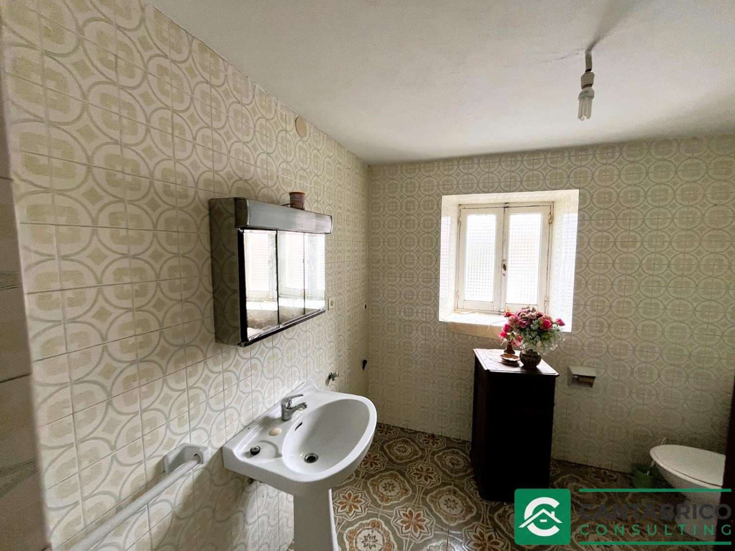 3 soverom Hus til salgs i Castropol med garasje - € 180 000 (Ref: 8956869)