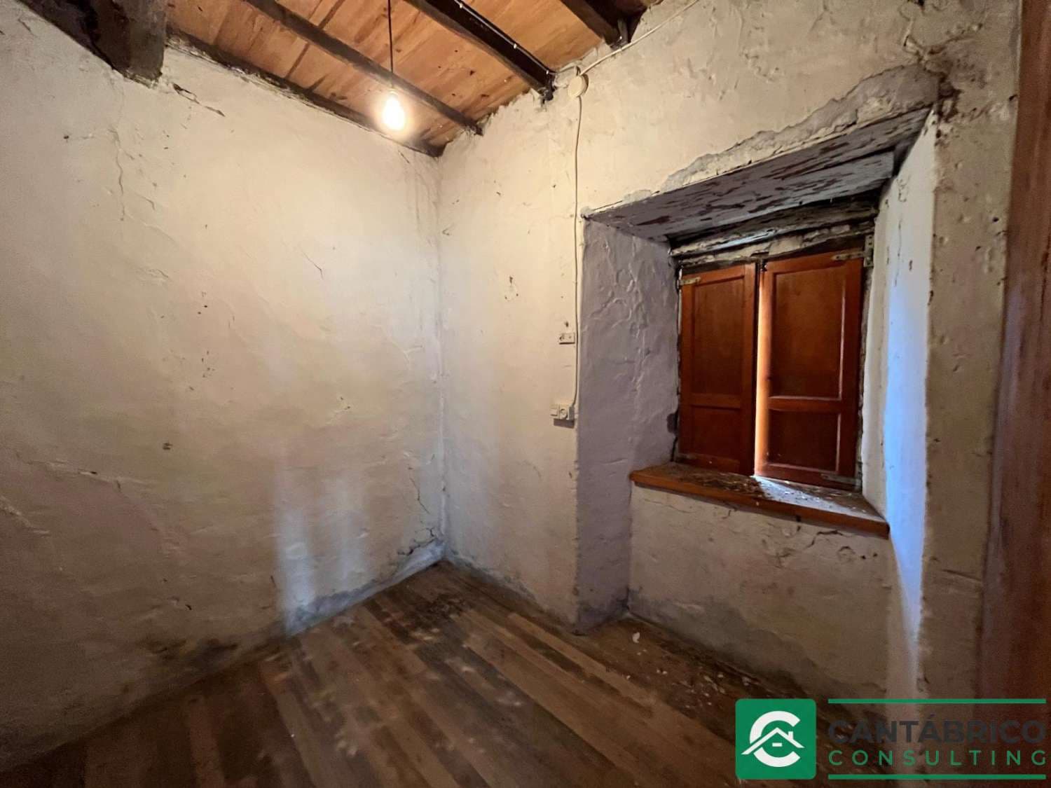 3 soverom Hus til salgs i Castropol med garasje - € 180 000 (Ref: 8956869)