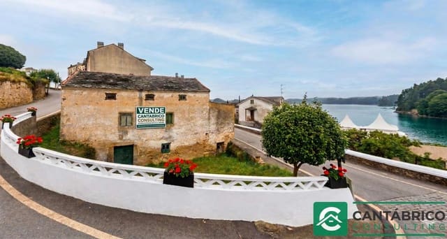 Casa de 3 habitaciones en Castropol en venta con garaje - 180.000 € (Ref: 8956869)