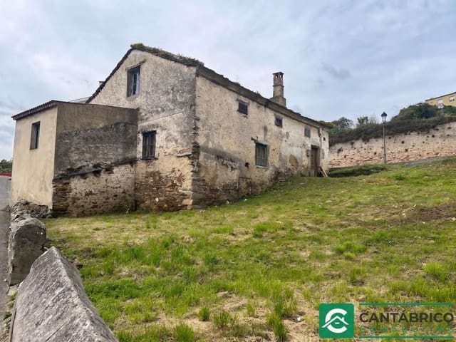 Casa de 3 habitaciones en Castropol en venta con garaje - 180.000 € (Ref: 8956869)