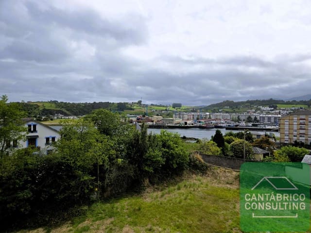 Piso de 2 habitaciones en Coaña en venta - 160.000 € (Ref: 9022947)