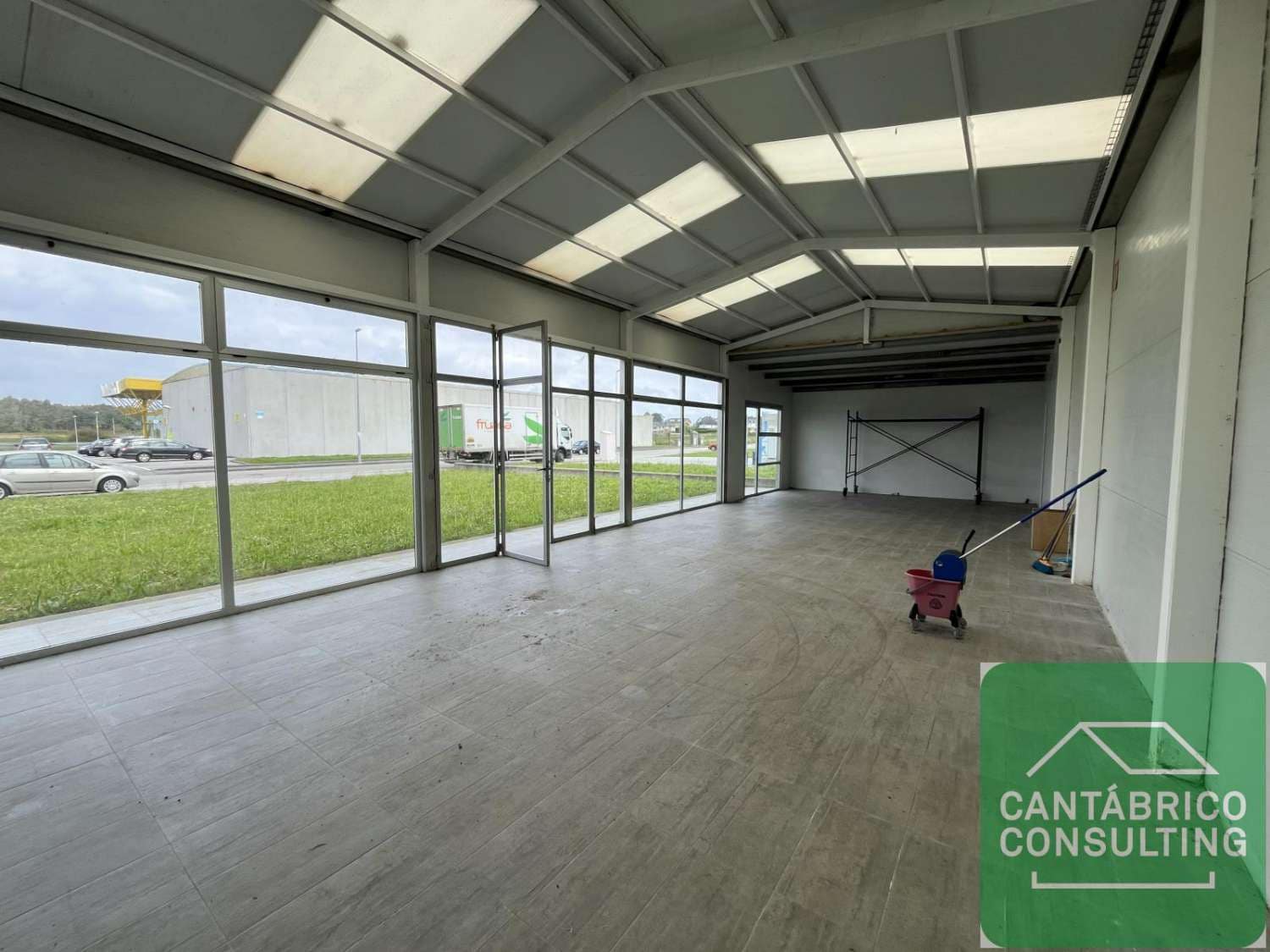 Företag att hyra i Tapia de Casariego - 1 000 € (Ref: 9029356)