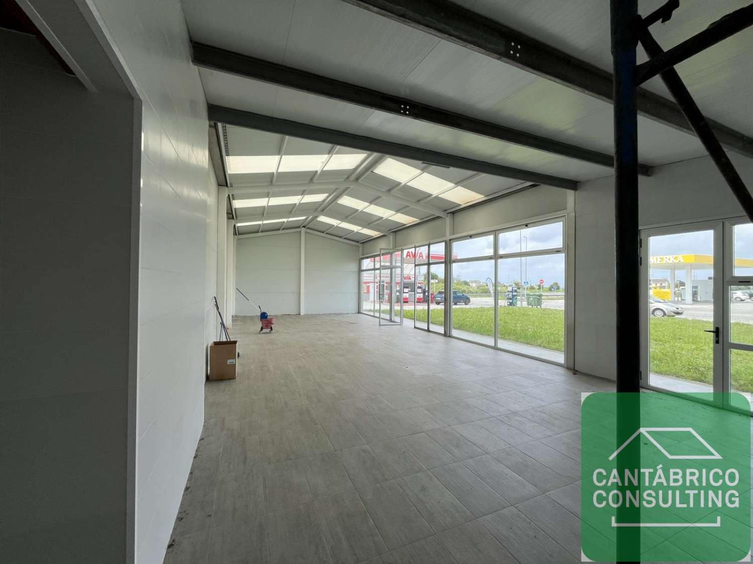 Företag att hyra i Tapia de Casariego - 1 000 € (Ref: 9029356)