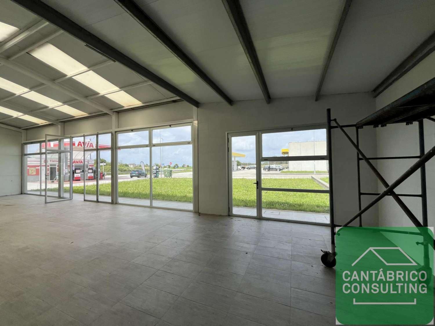 Företag att hyra i Tapia de Casariego - 1 000 € (Ref: 9029356)