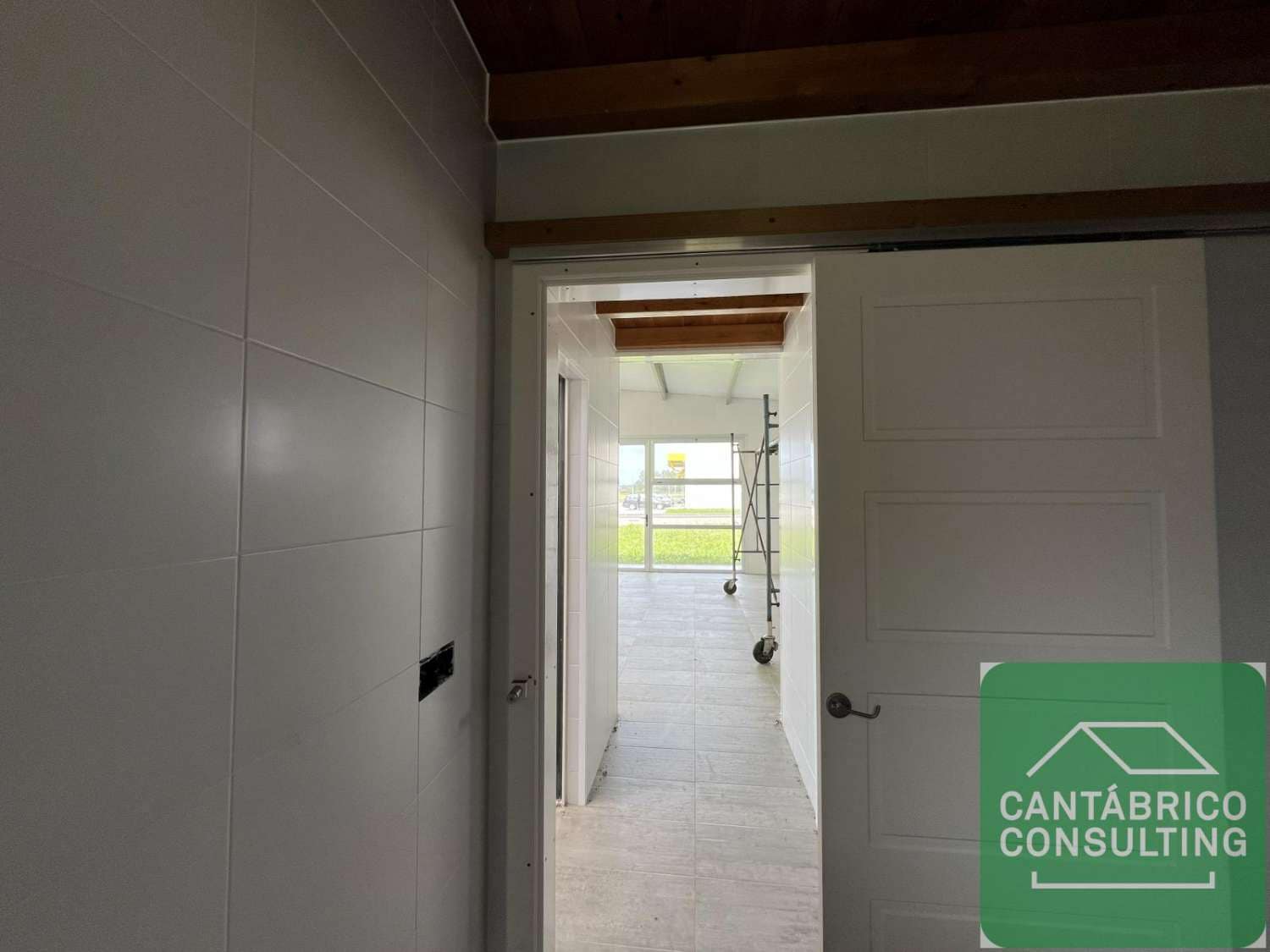 Företag att hyra i Tapia de Casariego - 1 000 € (Ref: 9029356)