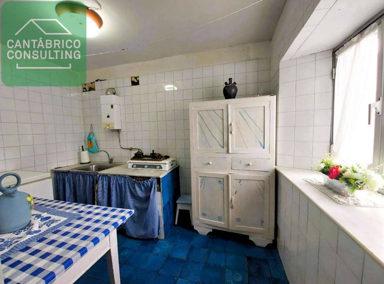 4 soveværelse Byhus til salg i Coana - € 295.000 (Ref: 9142639)