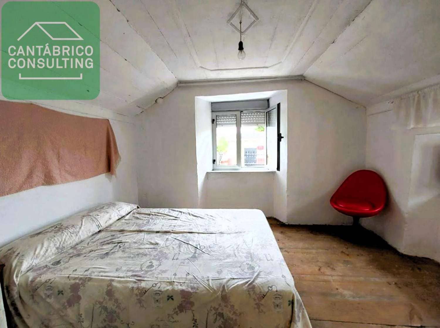 4 soveværelse Byhus til salg i Coana - € 295.000 (Ref: 9142639)