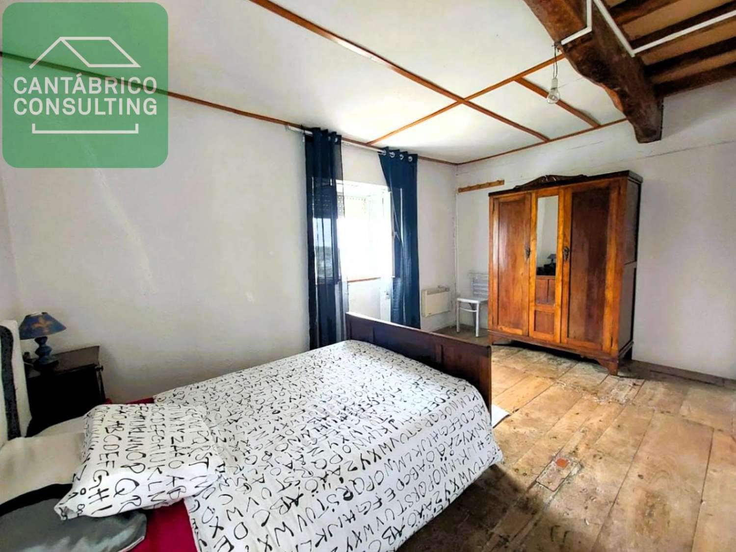 4 soveværelse Byhus til salg i Coana - € 295.000 (Ref: 9142639)