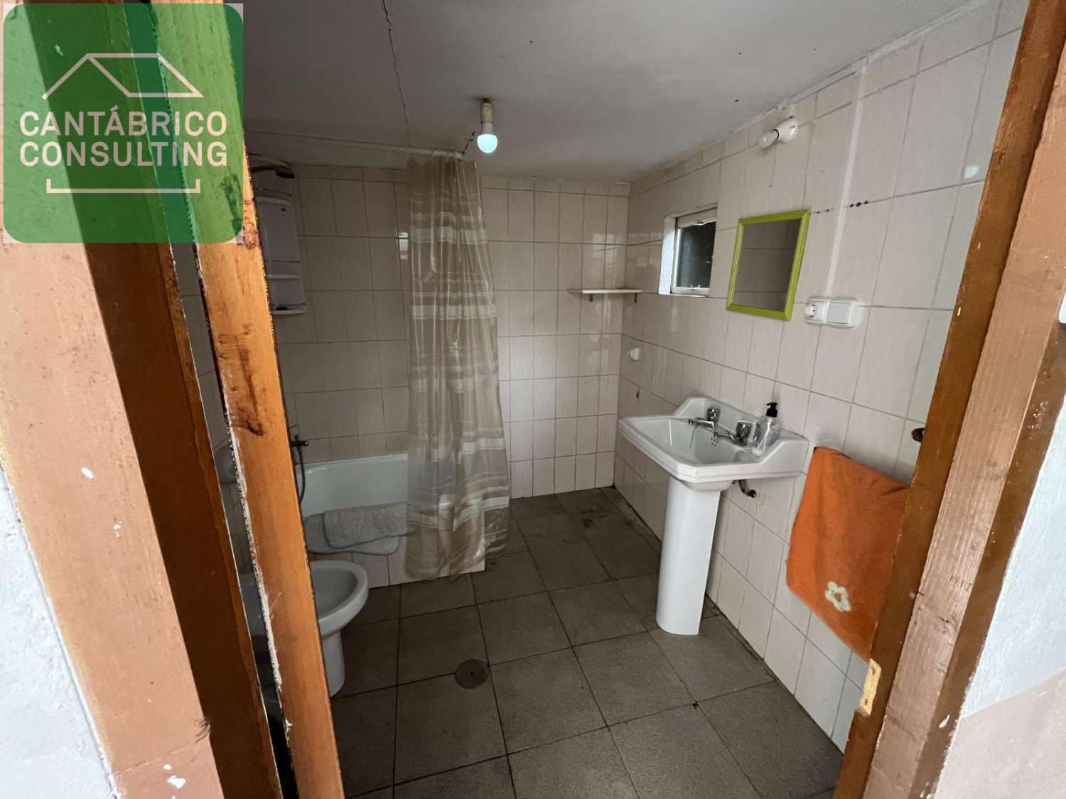 2 soveværelse Byhus til salg i Boal - € 59.000 (Ref: 9190859)