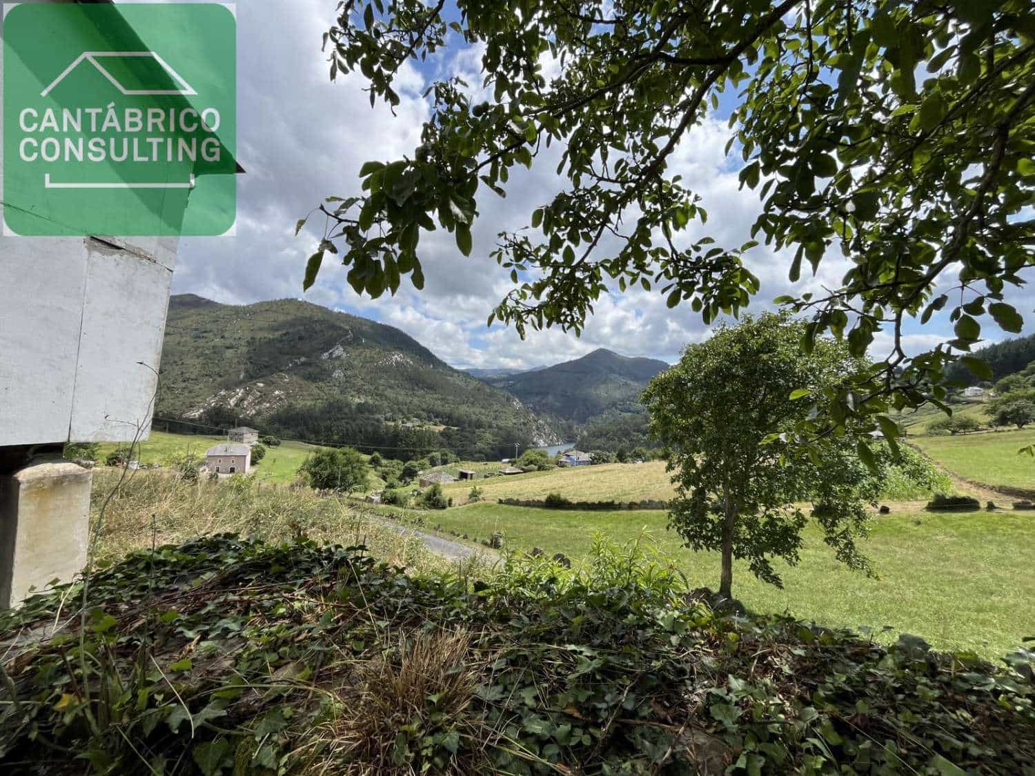 2 soveværelse Byhus til salg i Boal - € 59.000 (Ref: 9190859)