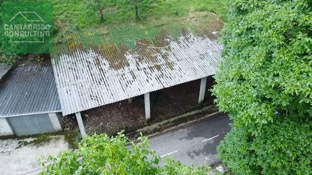 5 soveværelse Byhus til salg i Coaña - € 150.000 (Ref: 9192077)