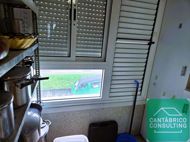 4 soveværelse Lejlighed til salg i Navia med garage - € 245.000 (Ref: 9232349)