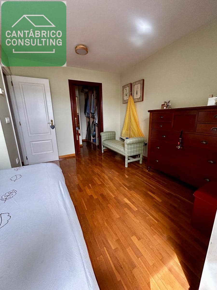 4 soveværelse Lejlighed til salg i Navia - € 320.000 (Ref: 9272109)