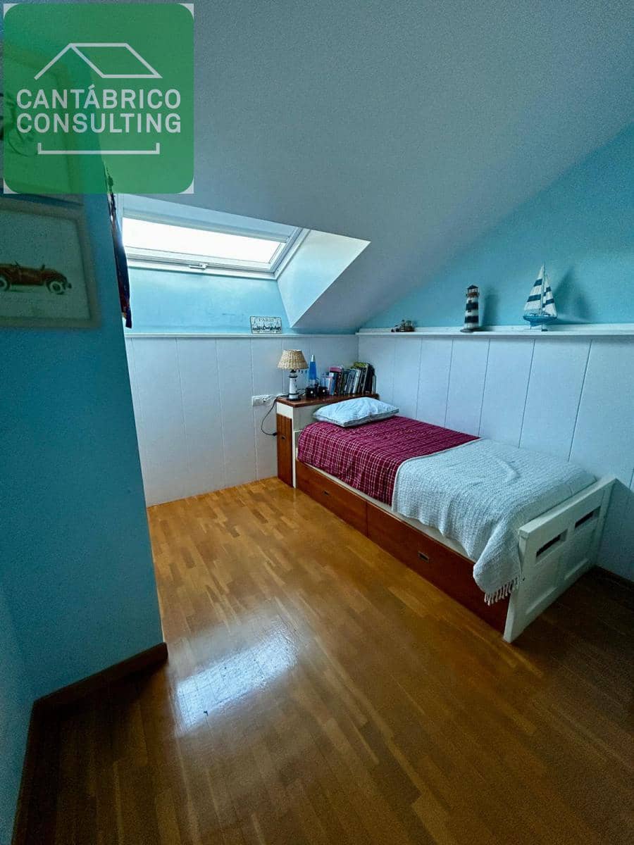 4 soveværelse Lejlighed til salg i Navia - € 320.000 (Ref: 9272109)