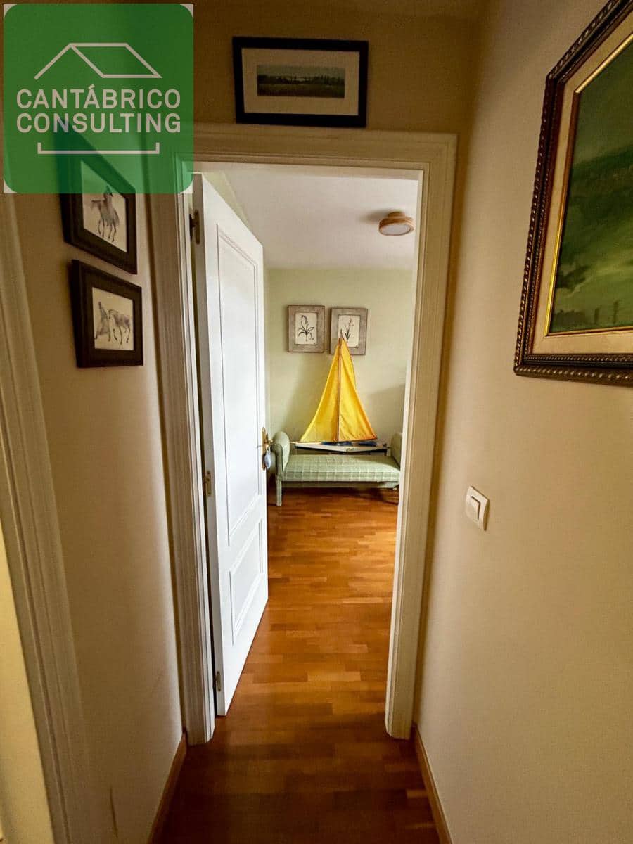 4 soveværelse Lejlighed til salg i Navia - € 320.000 (Ref: 9272109)