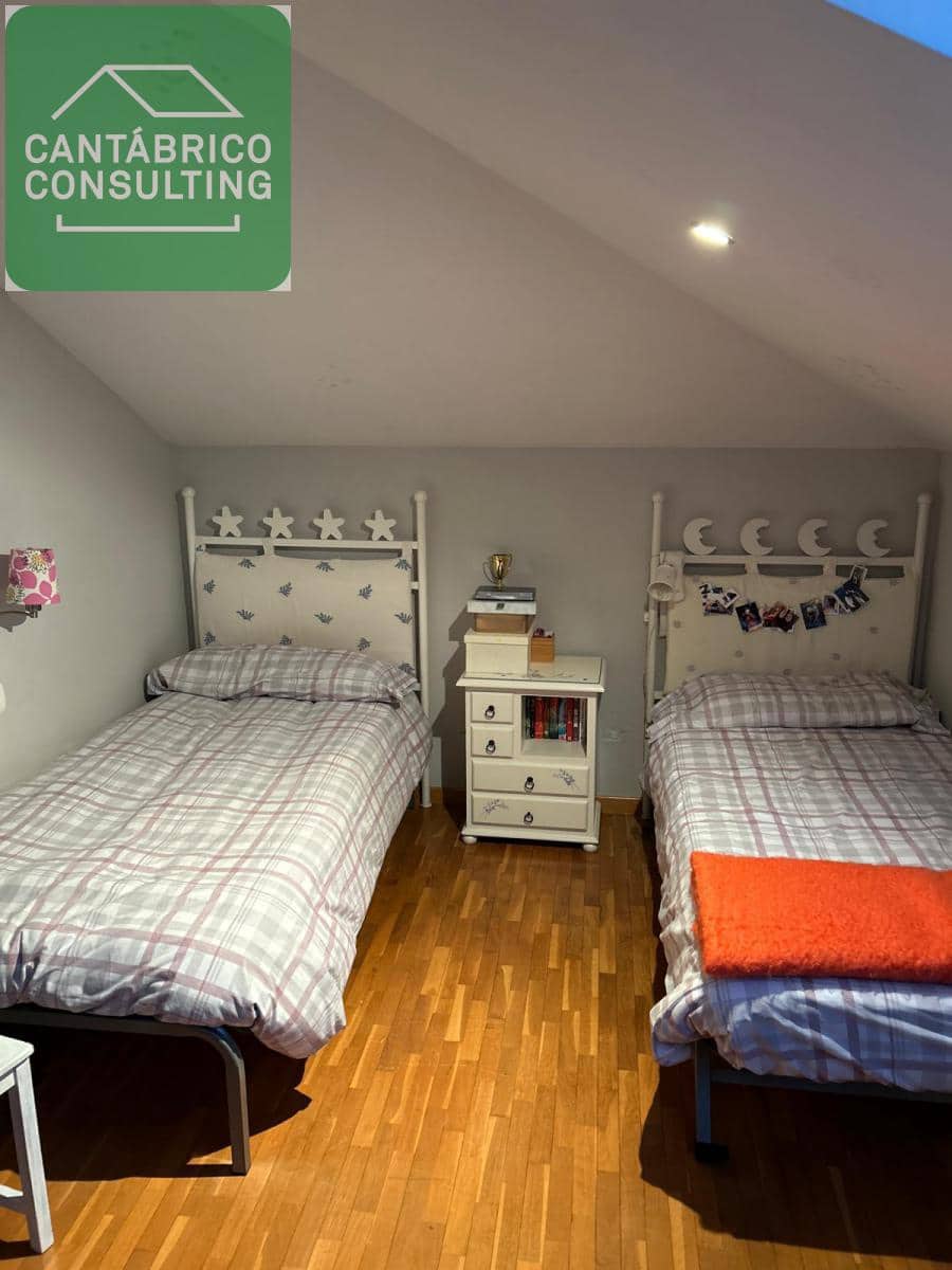 4 soveværelse Lejlighed til salg i Navia - € 320.000 (Ref: 9272109)