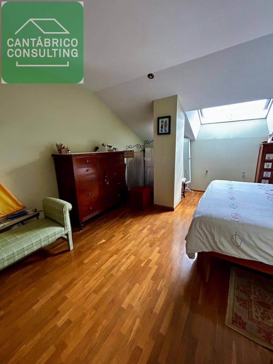 4 soveværelse Lejlighed til salg i Navia - € 320.000 (Ref: 9272109)