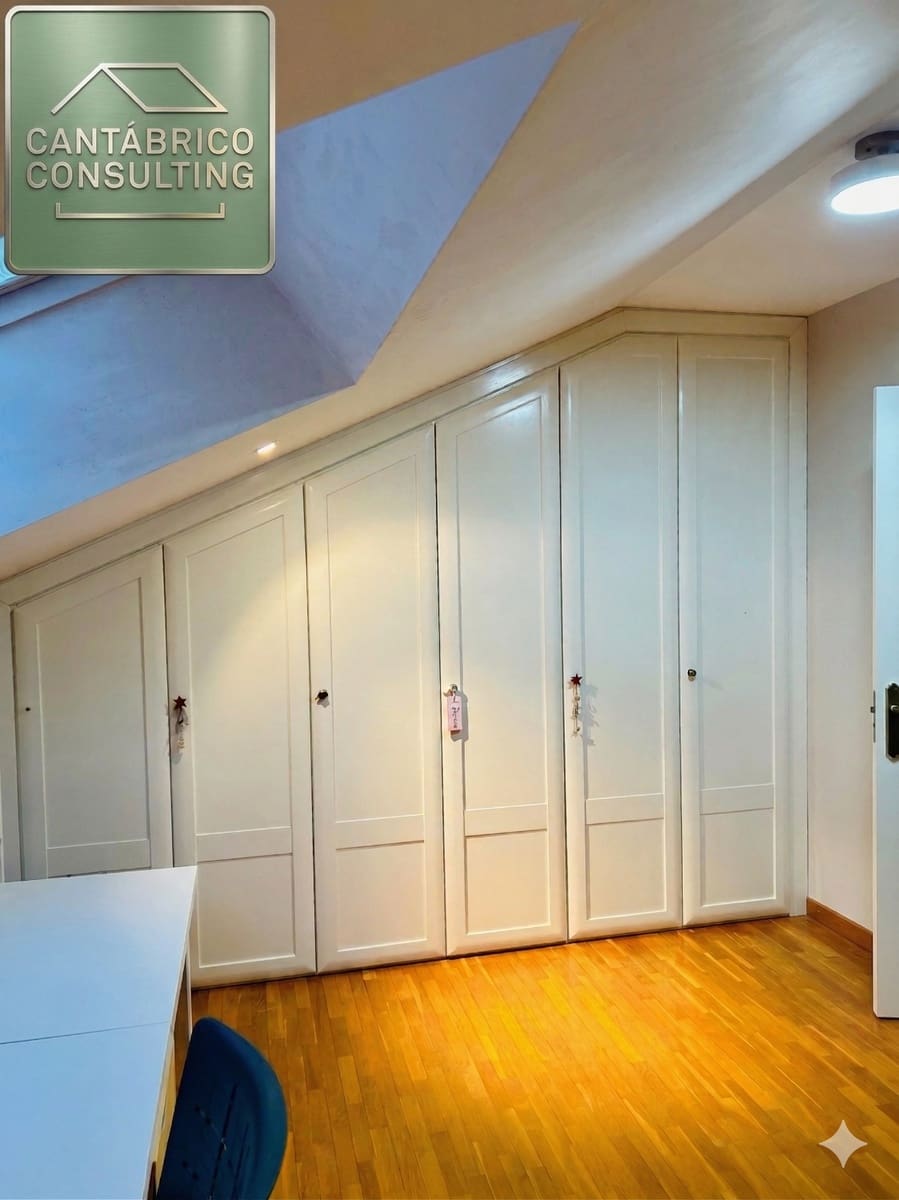 4 soveværelse Lejlighed til salg i Navia - € 320.000 (Ref: 9272109)