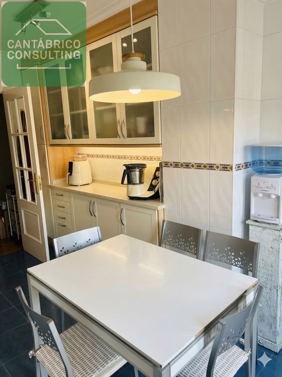 4 soveværelse Lejlighed til salg i Navia - € 320.000 (Ref: 9272109)