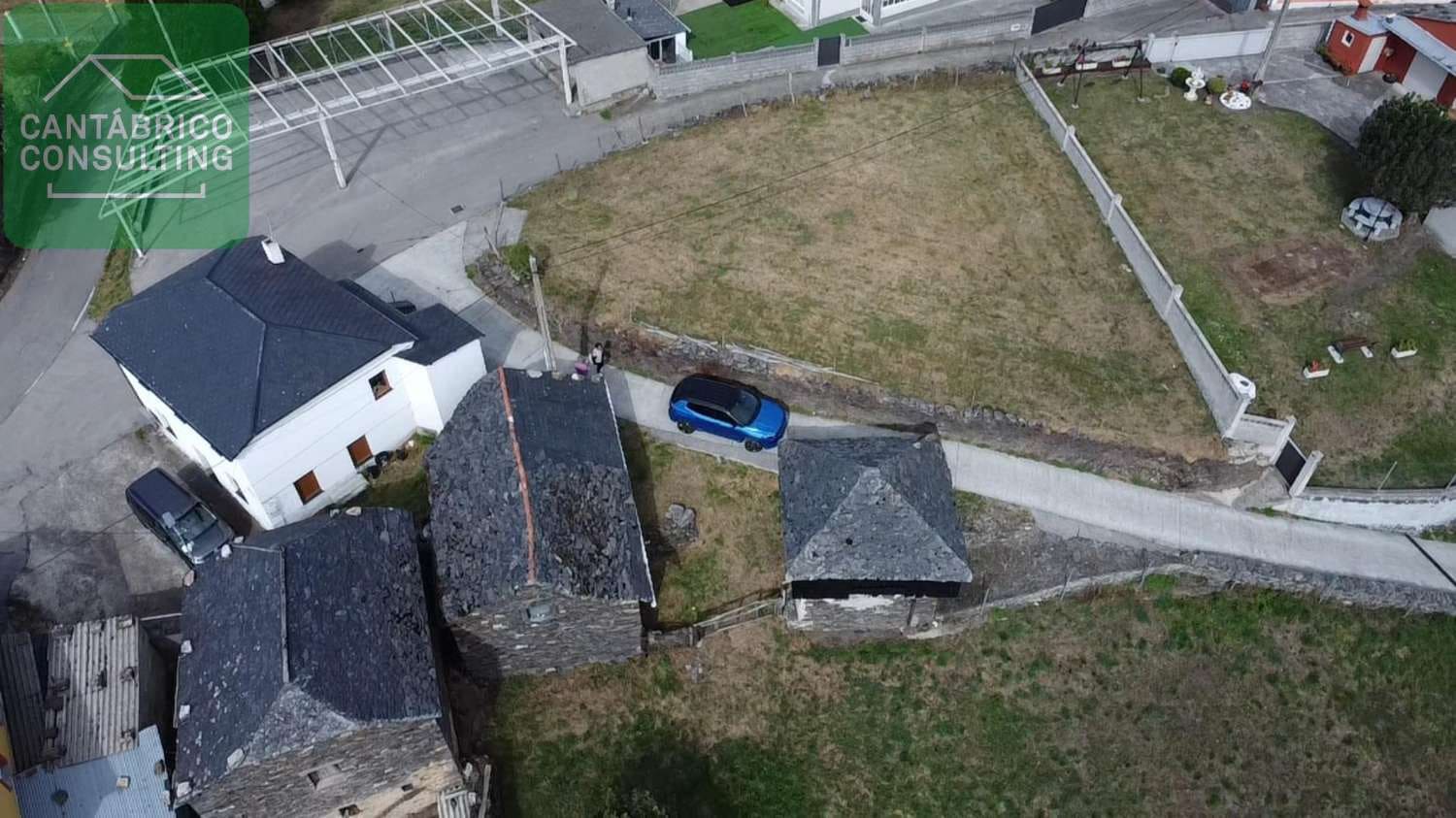 1 soverom Hus til salgs i Villayon med garasje - € 42 000 (Ref: 9358891)