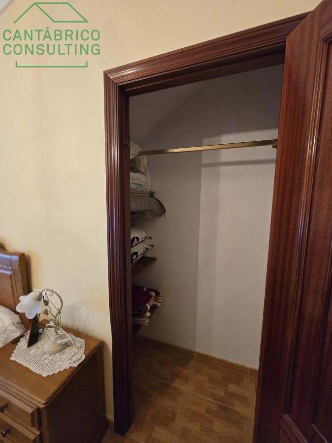 5 makuuhuone Huvila myytävänä paikassa Barreiros mukana 
autotalli - 480 000 € (Ref: 9376647)