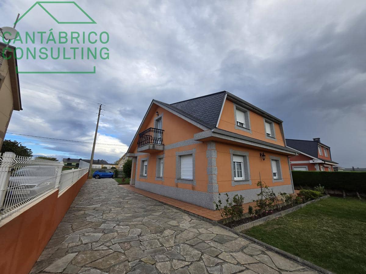 5 makuuhuone Huvila myytävänä paikassa Barreiros mukana 
autotalli - 480 000 € (Ref: 9376647)