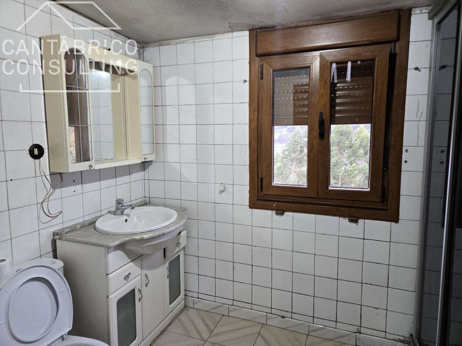 3 soveværelse Byhus til salg i Coana - € 155.000 (Ref: 9409214)