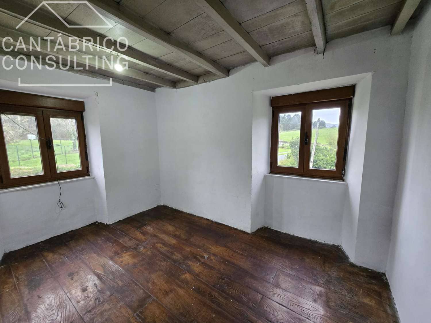 3 soveværelse Byhus til salg i Coana - € 155.000 (Ref: 9409214)