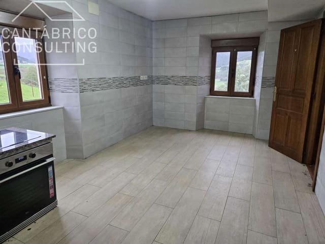 3 bedroom Townhouse for sale in Coaña - € 155,000 (Ref: 9409214)