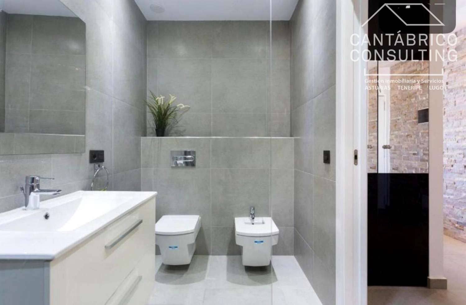 1 bedroom Apartment for sale in Adeje - € 385,000 (Ref: 9455910)