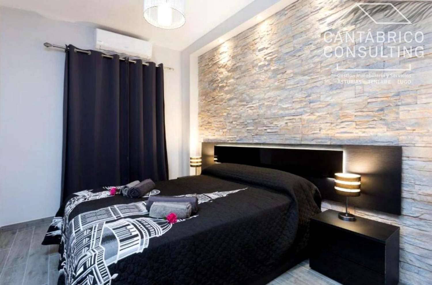 1 bedroom Apartment for sale in Adeje - € 385,000 (Ref: 9455910)