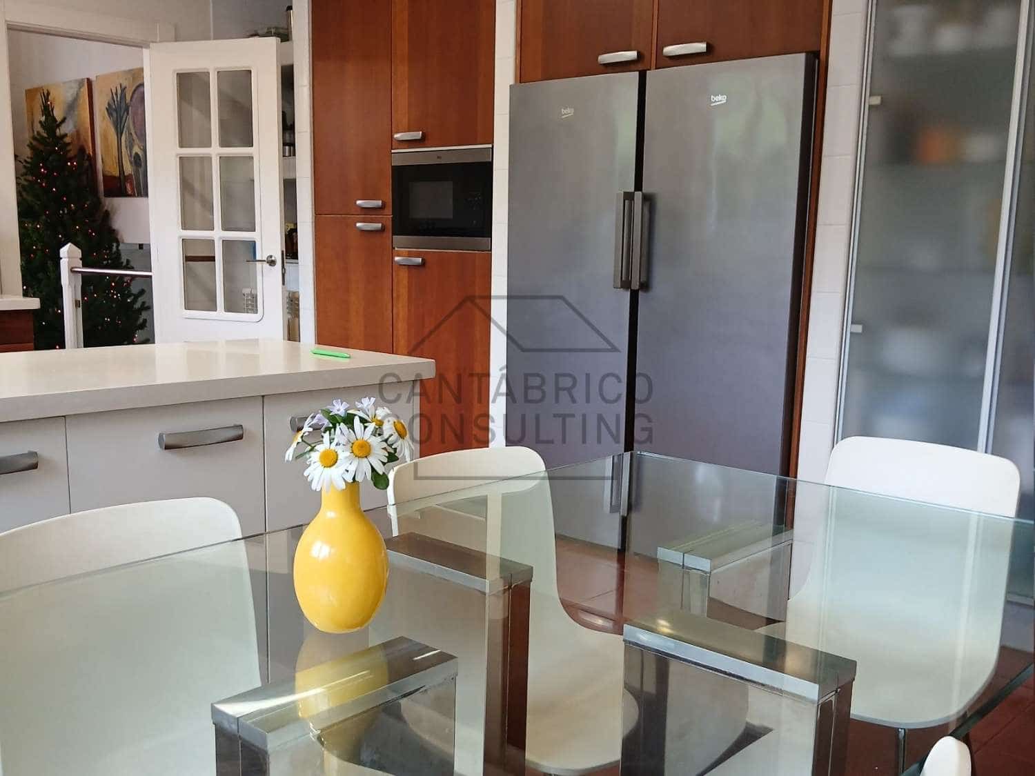 7 makuuhuone Huvila myytävänä paikassa Navia - 1 000 000 € (Ref: 9474684)