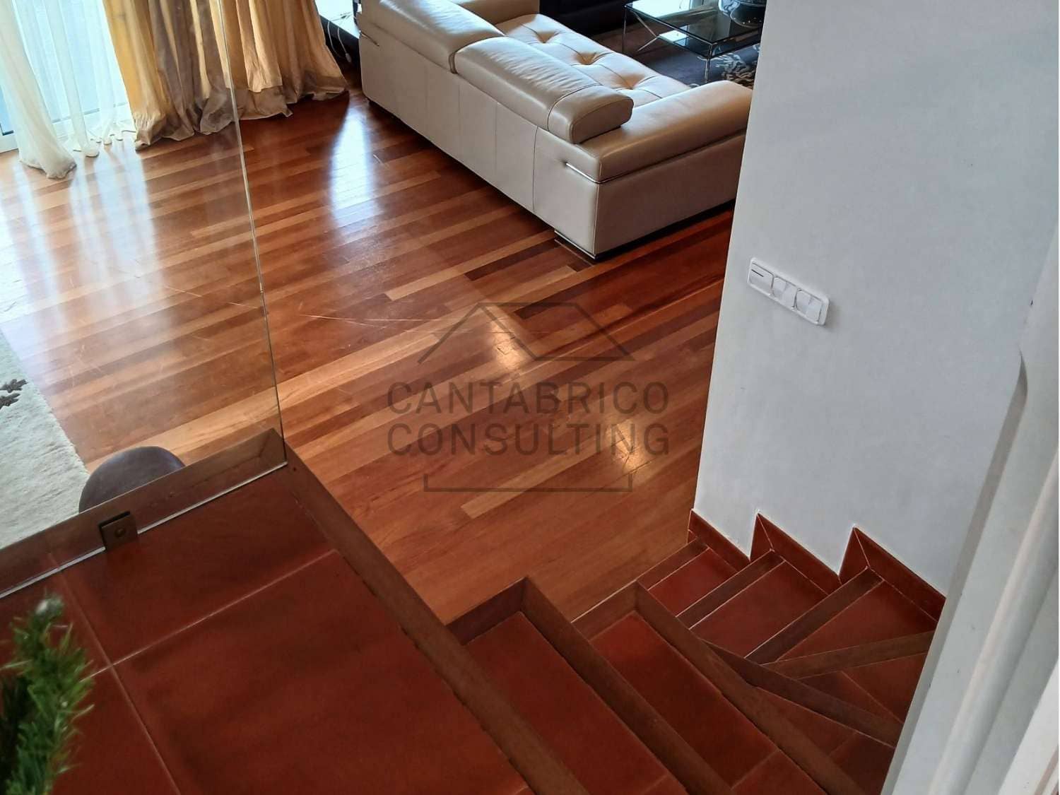 7 makuuhuone Huvila myytävänä paikassa Navia - 1 000 000 € (Ref: 9474684)