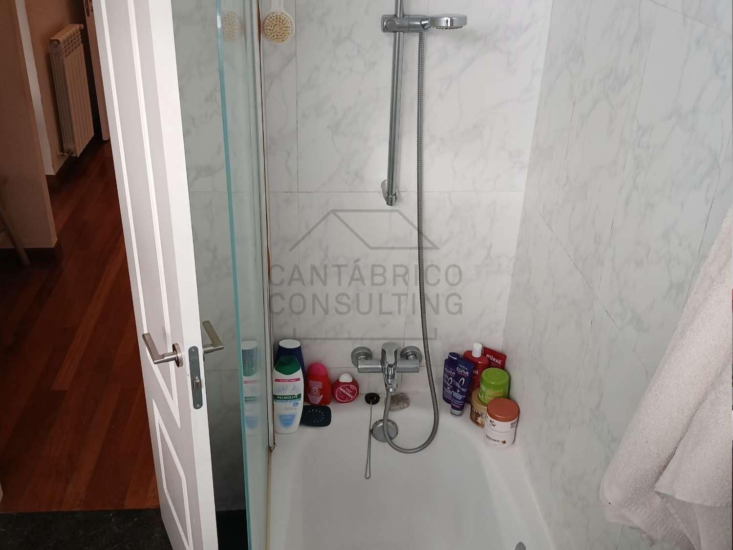 7 makuuhuone Huvila myytävänä paikassa Navia - 1 000 000 € (Ref: 9474684)