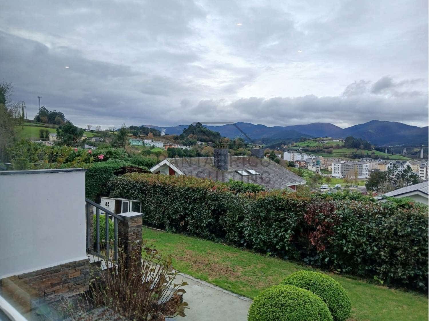 7 makuuhuone Huvila myytävänä paikassa Navia - 1 000 000 € (Ref: 9474684)