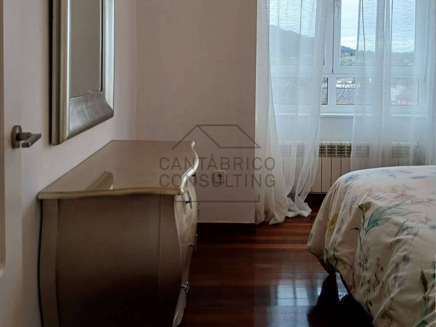 7 makuuhuone Huvila myytävänä paikassa Navia - 1 000 000 € (Ref: 9474684)