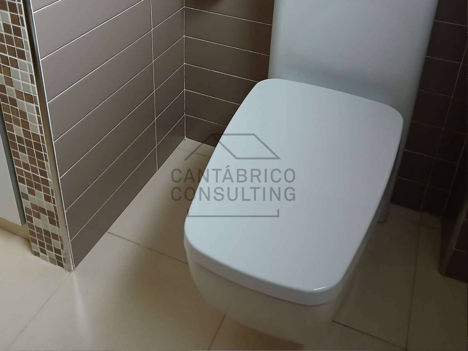 7 makuuhuone Huvila myytävänä paikassa Navia - 1 000 000 € (Ref: 9474684)