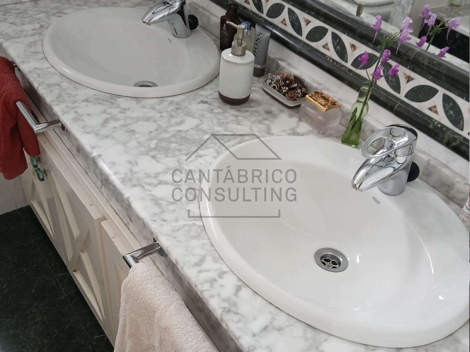 7 makuuhuone Huvila myytävänä paikassa Navia - 1 000 000 € (Ref: 9474684)