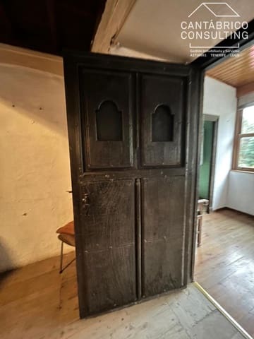 5 soveværelse Byhus til salg i Coaña - € 138.000 (Ref: 9518467)