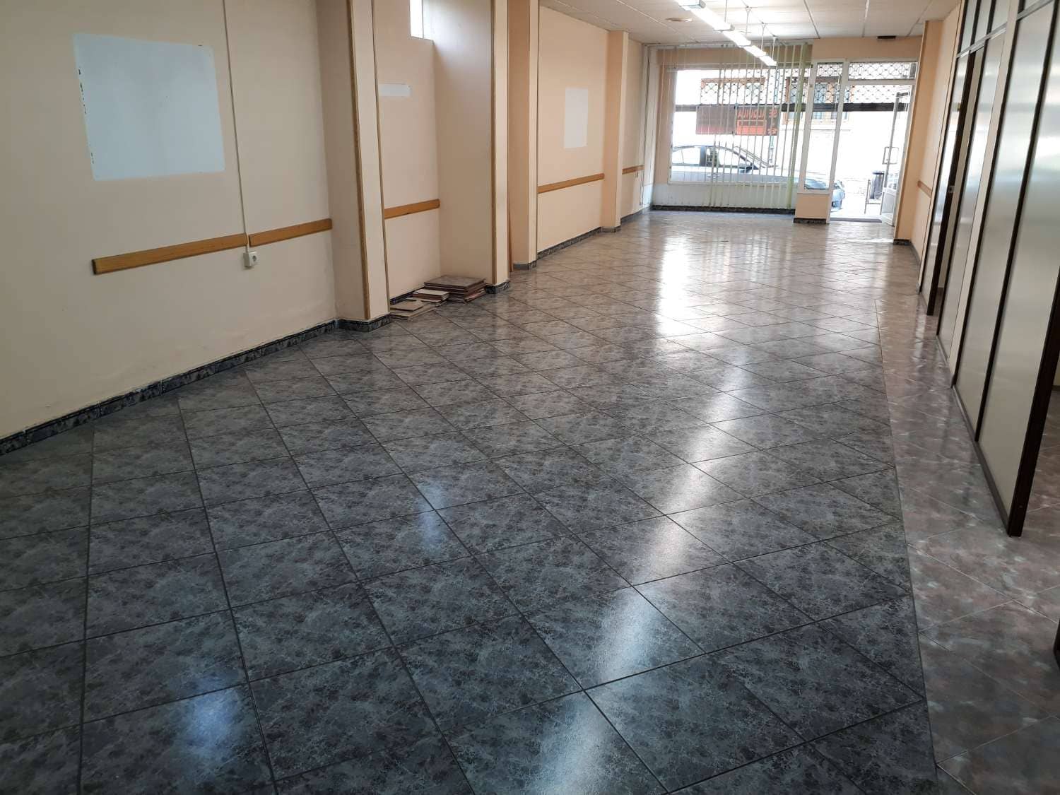 Gewerbe zu verkaufen in Navia - 110.000 € (Ref: 9526158)