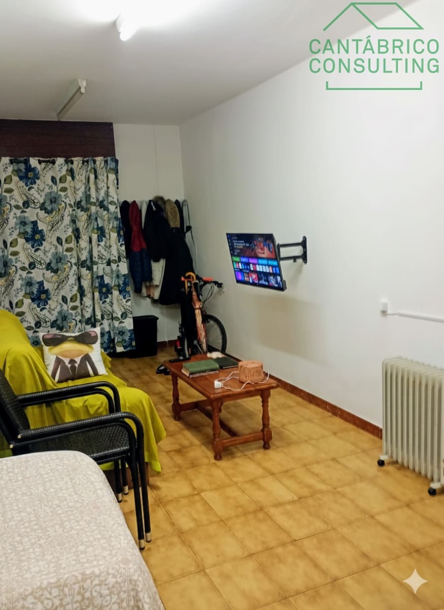 Comercial para venda em Navia - 50 000 € (Ref: 9629652)