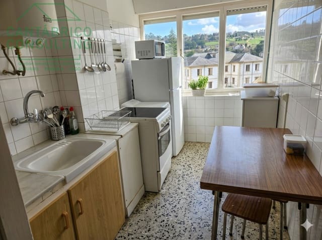 Piso de 3 habitaciones en Navia en venta - 98.000 € (Ref: 9651252)