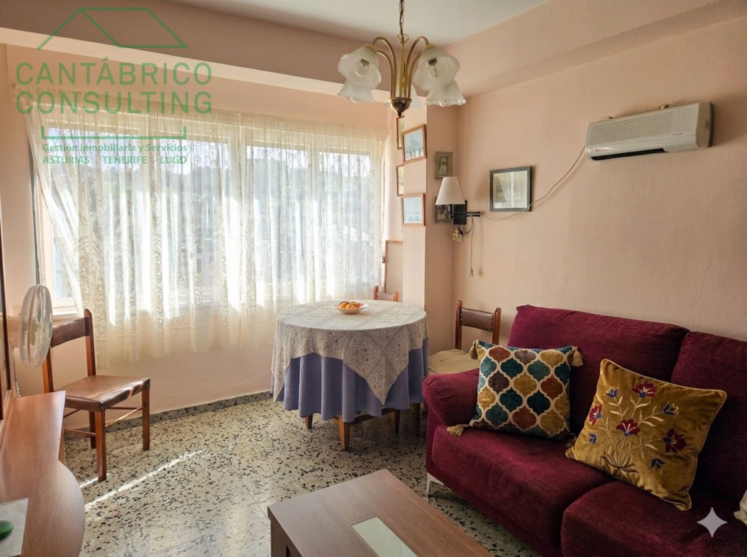 Piso de 3 habitaciones en Navia en venta - 98.000 € (Ref: 9651252)