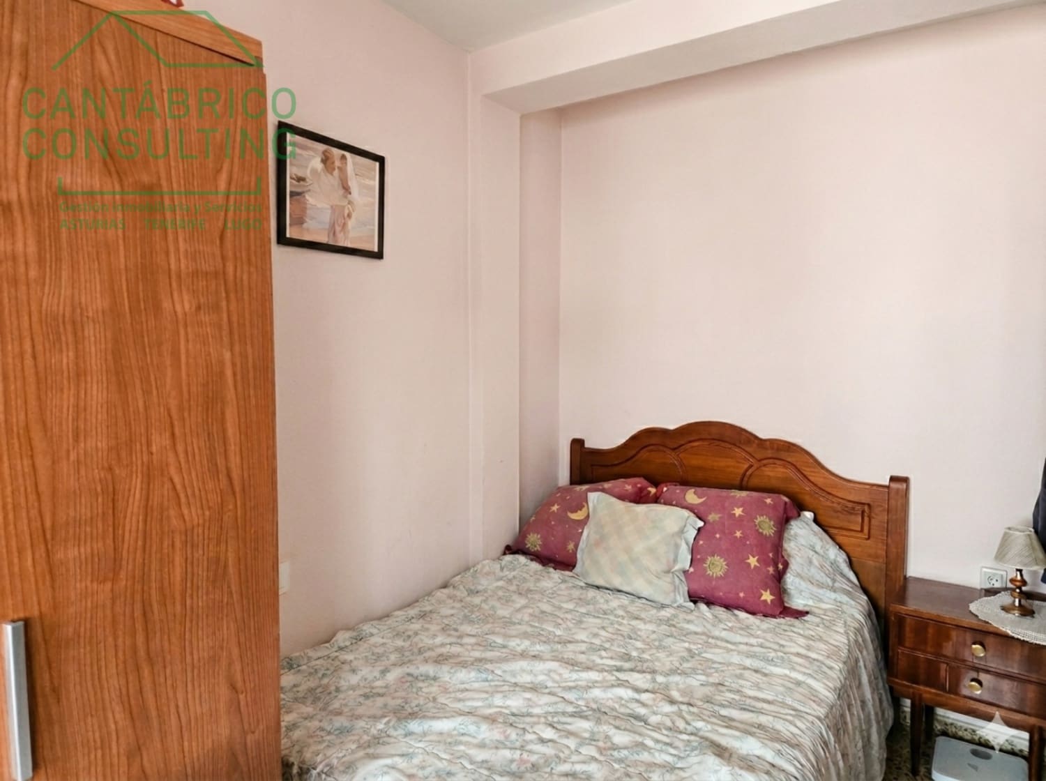 Piso de 3 habitaciones en Navia en venta - 98.000 € (Ref: 9651252)