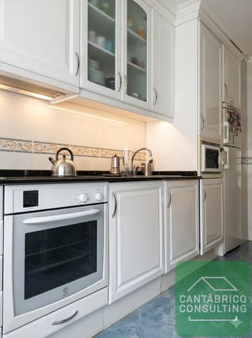 3 soverom Leilighet til salgs i Navia med garasje - € 268 000 (Ref: 9751617)