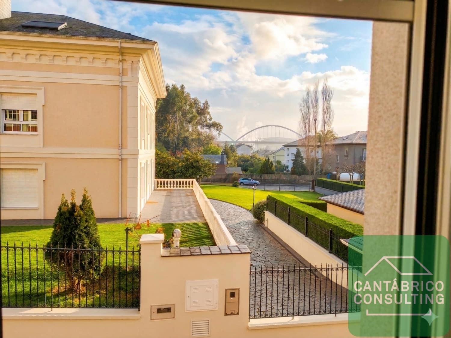 3 soverom Leilighet til salgs i Navia med garasje - € 268 000 (Ref: 9751617)